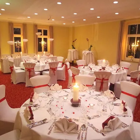 Готель Parkhotel Diani Лейпциг