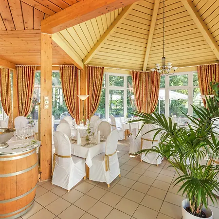 Parkhotel Diani 4* Лейпциг