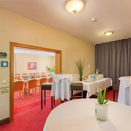 Parkhotel Diani 4*